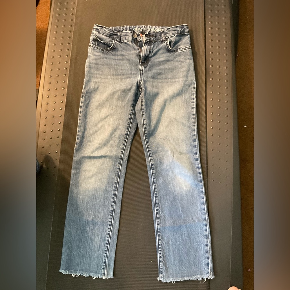 Place straight jeans